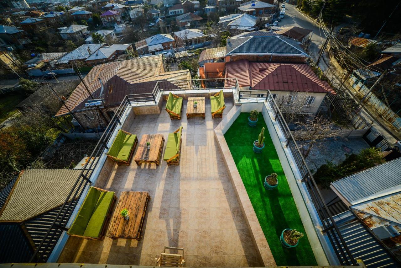 Lemon Hotel Kutaisi Exterior photo