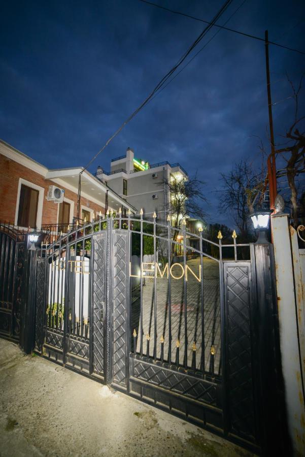 Lemon Hotel Kutaisi Exterior photo